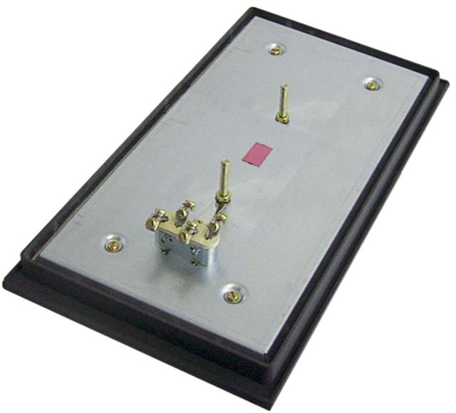 Kogeplade Mål 610x305mm 5000W 400V Tilslutning M5 med støbt kant H 34mm firkantet